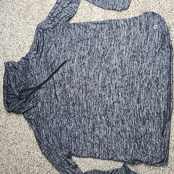 Calvin Klein Performance Sweater - Picture 2 of 7